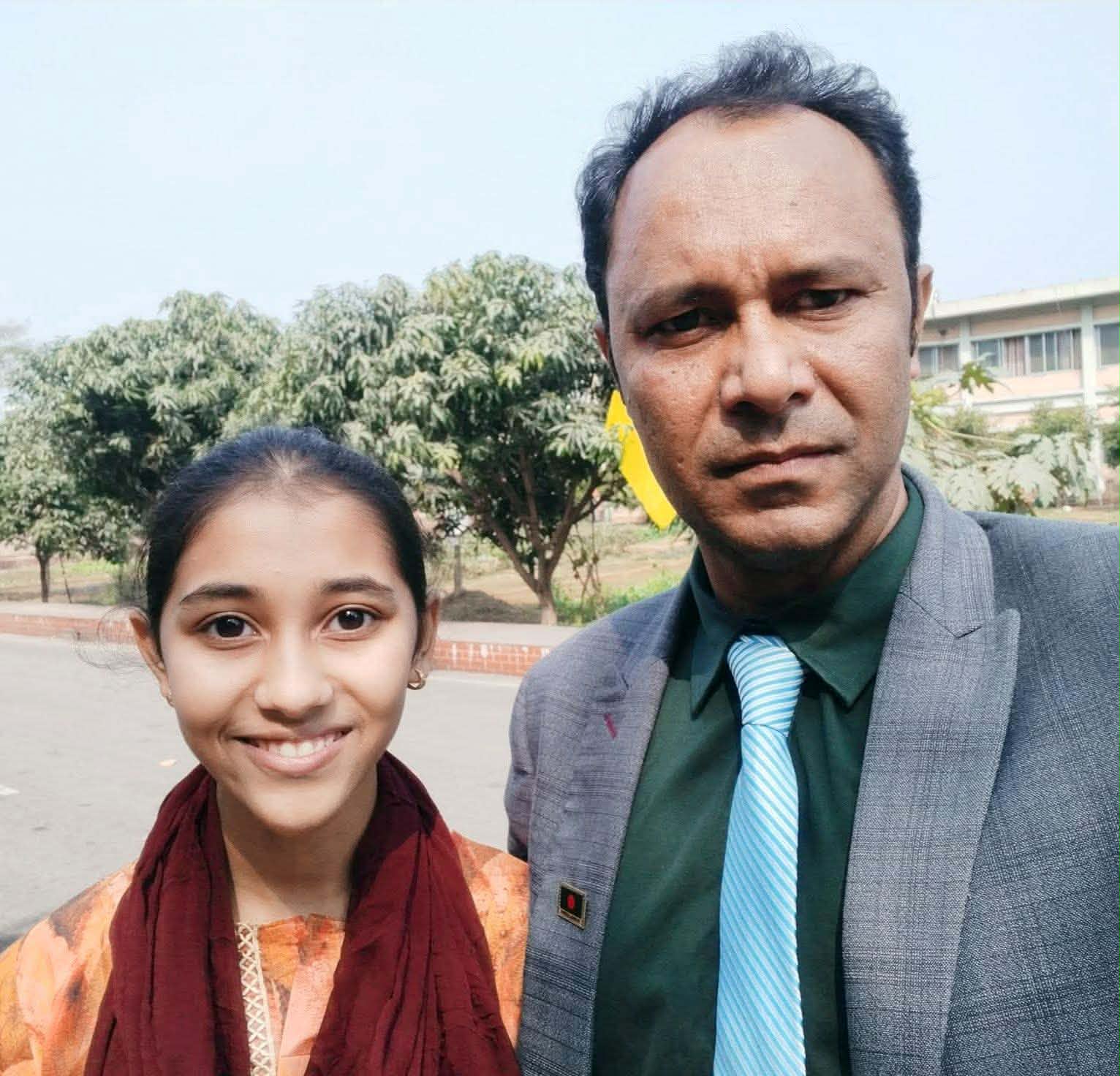 ময়মনসিংহ গার্লস ক্যাডেট কলেজে চান্স পেয়েছে অলিশা ওমর জাওয়ারিয়া।