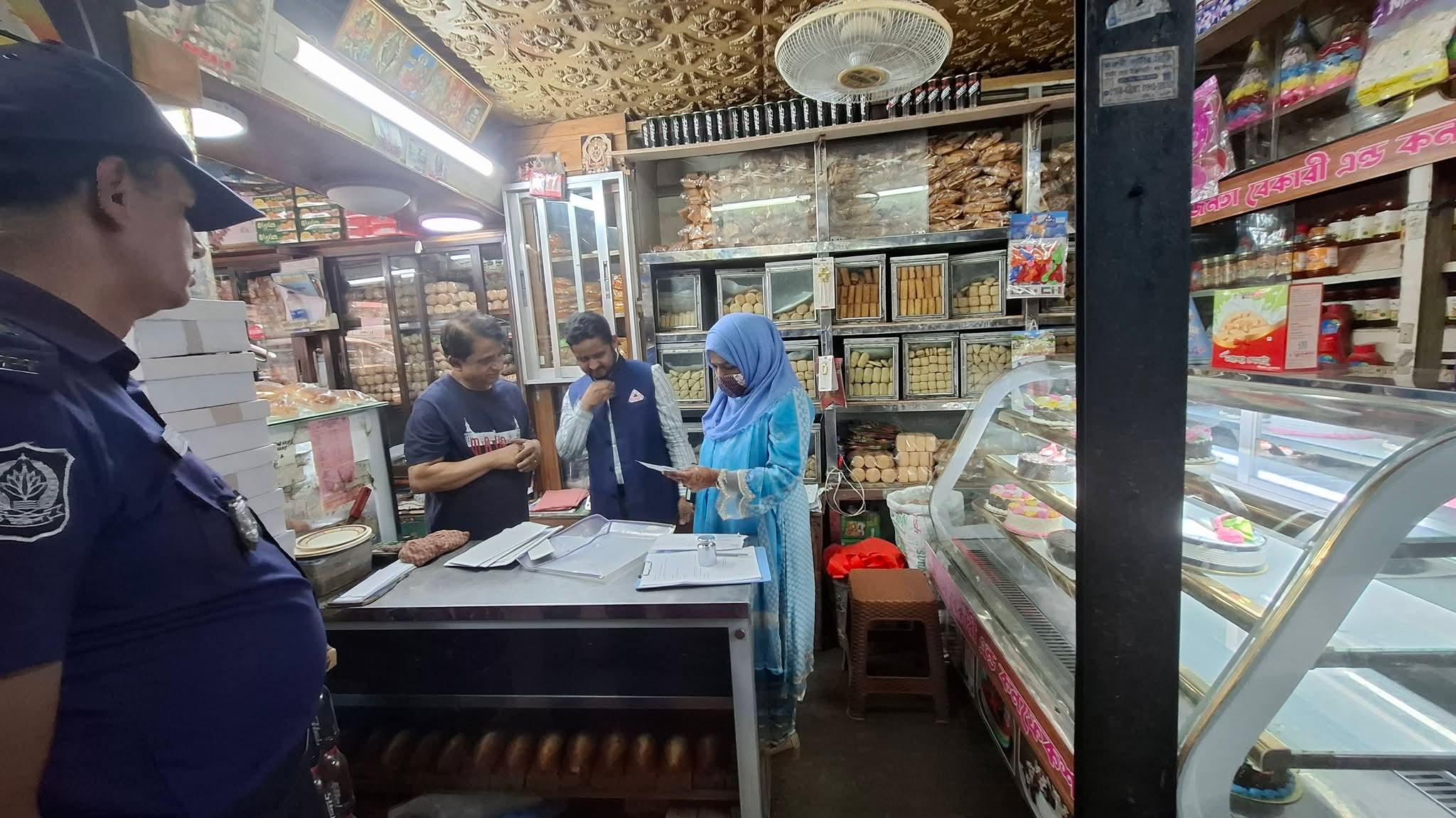 নরসিংদীতে জনস্বার্থে মোবাইল কোর্ট পরিচালনা 