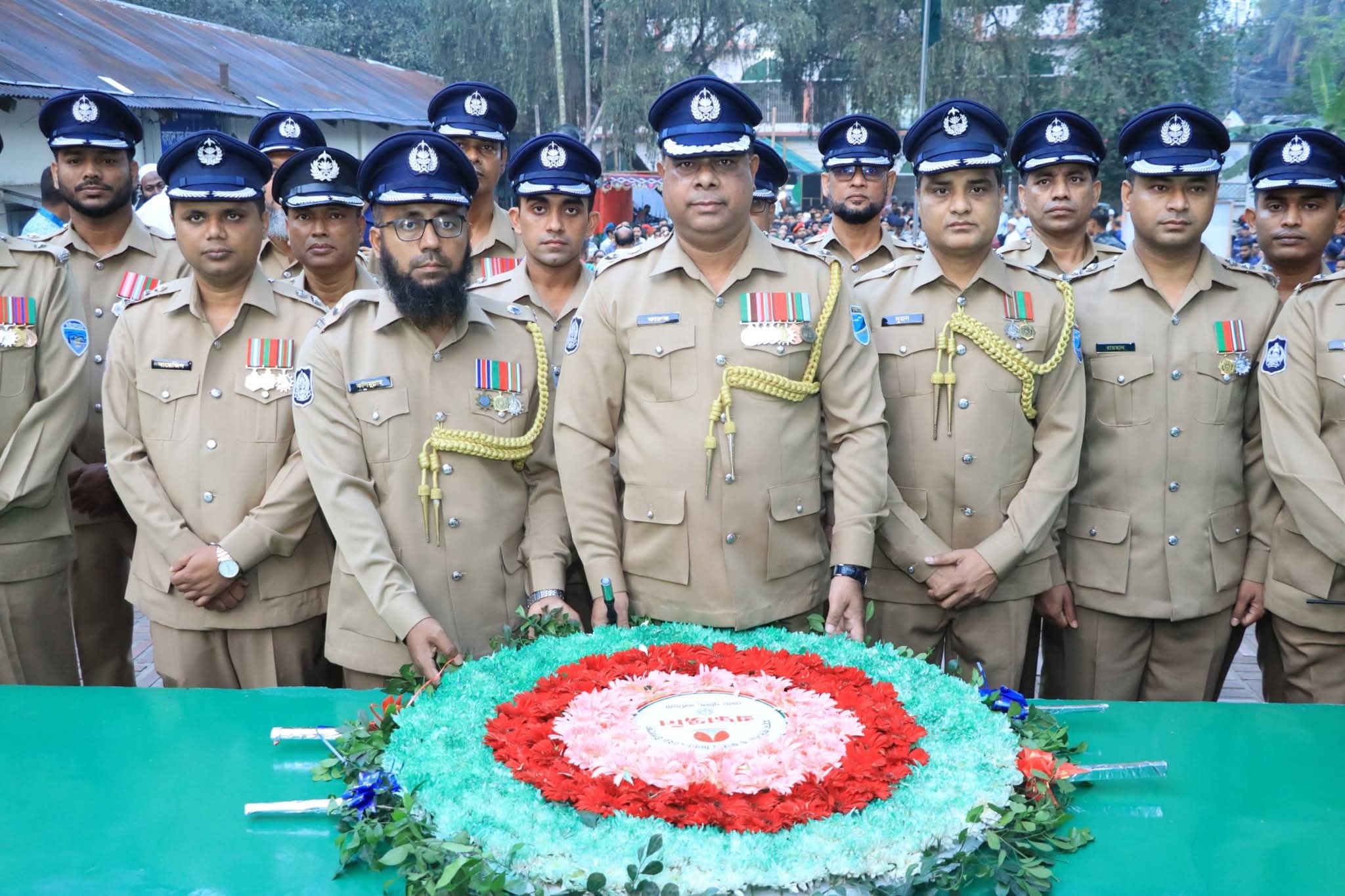 “২৬শে মার্চ মহান স্বাধীনতা ও জাতীয় দিবস-২০২৬ উপলক্ষ্যে পুষ্পস্তবক অর্পণ”