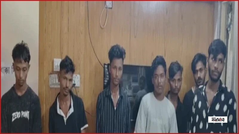 রাজধানীতে অস্ত্রসহ শীর্ষ ছিনতাইকারী ‘কুত্তা ফারুক’ ও তার চক্র গ্রেপ্তার