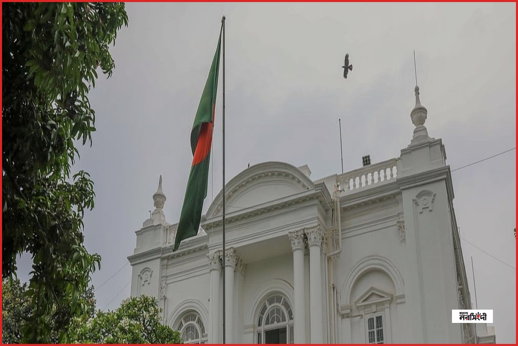 দুই সাংবাদিক ও ২৫ অভিনয়শিল্পীর বিরুদ্ধে ট্রাইব্যুনালে মানবতাবিরোধী অপরাধের অভিযোগ