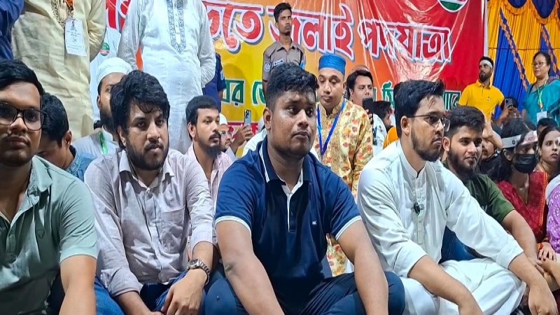 রাষ্ট্রকাঠামোর সংস্কার ছাড়া সরকার বদল যথেষ্ট নয়: হাসনাত আব্দুল্লাহ