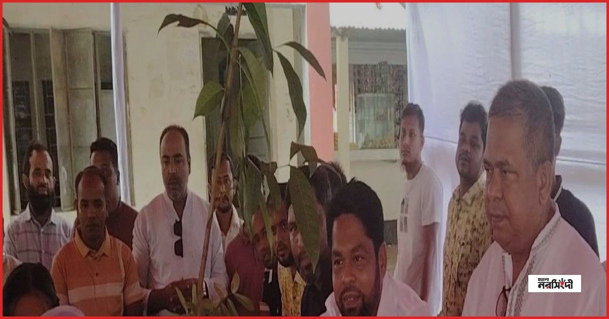 শ্রীপুরে শিক্ষার্থীদের মাঝে সাত শতাধিক গাছের চারা বিতরণ