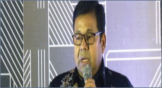 ইউটিউবে ৩০ লাখ সাবস্ক্রাইবারের মাইলফলক ছুঁলেন সংগীতশিল্পী মনির খান
