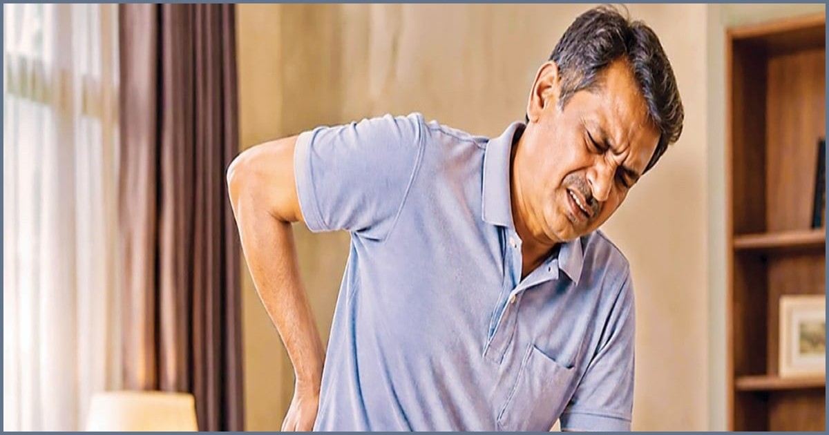 কোমর থেকে পায়ে ছড়িয়ে পড়া ব্যথার কারণ ও প্রতিকার জানালেন চিকিৎসক