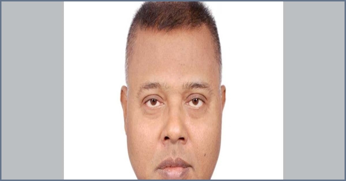 জীবন বাঁচাতে লড়াই করছেন ভিকারুননিসার শিক্ষক আলী আনোয়ার
