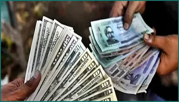 ডলারের দাম কমছে ব্যাংকিং খাতে, খোলা বাজারে এখনো চড়া