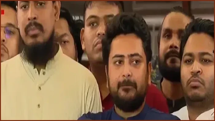 দিল্লিতে হাসিনার বক্তব্য ভারত সরকারের ভাষ্য: নাহিদ ইসলাম