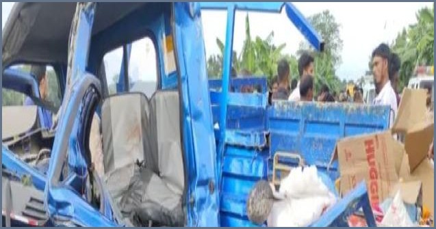 নেত্রকোনায় ট্রাক-পিকআপ সংঘর্ষ: নারীসহ নিহত ৪