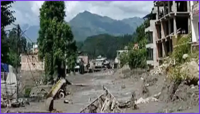 নেপাল ও তিব্বতে ভয়াবহ বন্যায় মৃতের সংখ্যা ৩৫৯, নতুন বন্যার শঙ্কা
