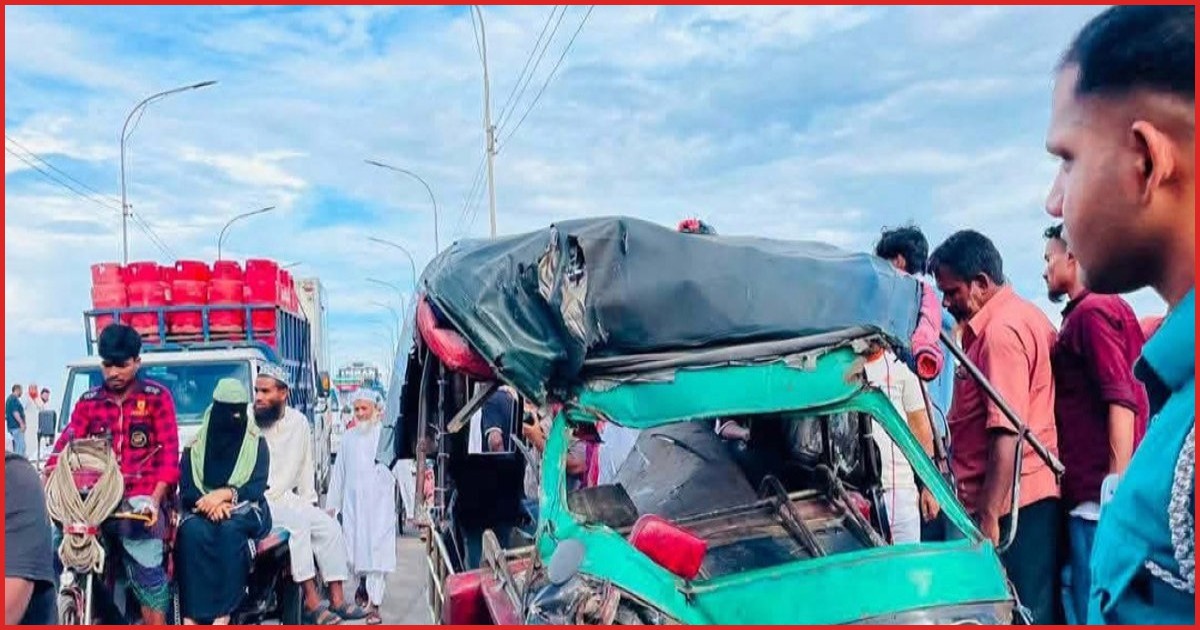 বরিশালে বিআরটিসি বাসের চাপায় মাহিন্দ্রার যাত্রী নিহত, আহত ৪ শিক্ষার্থী