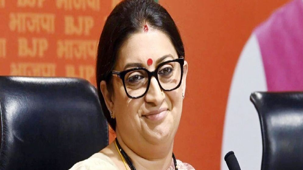 মাতৃত্বই জীবনের সবচেয়ে হৃদয়বিদারক কাজ, বললেন স্মৃতি ইরানি