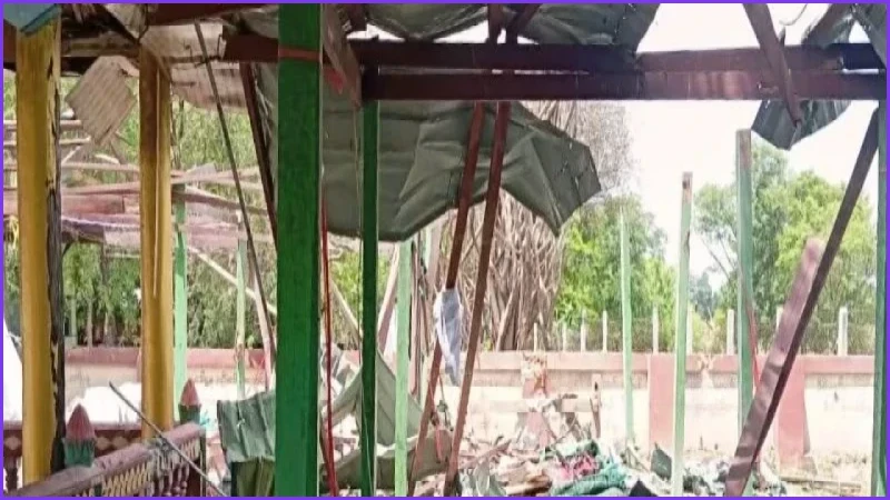 মিয়ানমারে মঠে সামরিক বিমান হামলায় ১৪ বৃদ্ধ নিহত