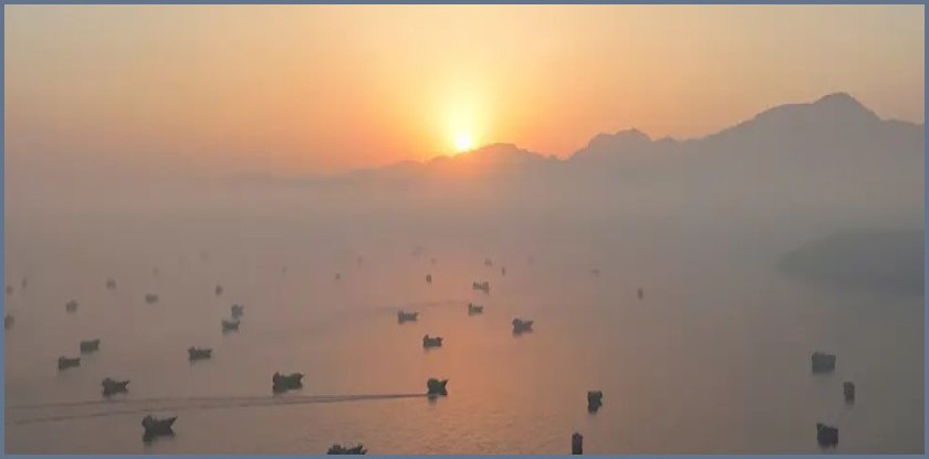 হরমুজ প্রণালি নিয়ে ওমানের সঙ্গে চুক্তি চূড়ান্ত পর্যায়ে: ইরান