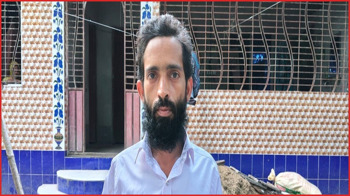 ২০ টাকার লটারির টিকিটে ৩০ লাখ টাকা জিতলেন ঈশ্বরগঞ্জের কৃষক হানিফ