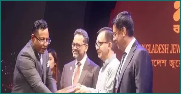 ২০৩১ সালের মধ্যে ৭ বিলিয়ন ডলার অলংকার রপ্তানির লক্ষ্য বাজুসের