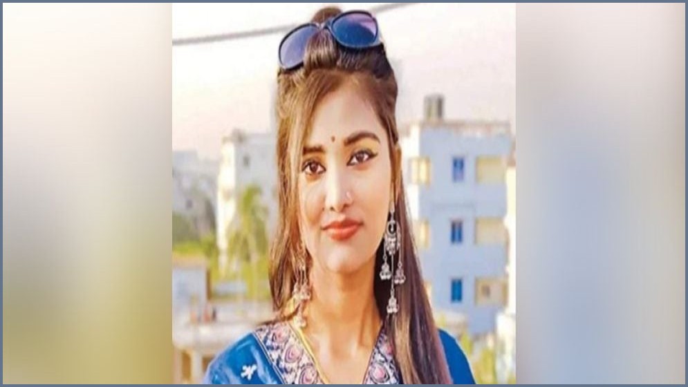 খিলক্ষেতে গৃহবধূকে শিকলে বেঁধে নির্যাতন ও হত্যার অভিযোগ, স্বামী গ্রেপ্তার