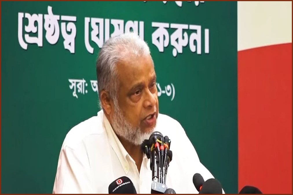 জামায়াতে যোগ দেওয়া সাবেক বিচারপতি শাহিদুর রহমানকে নিয়ে বিতর্ক