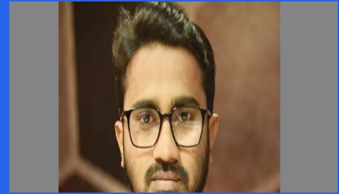 সাত বছর পর ডাকসুর জিএস পদ ফিরে পেলেন রাশেদ খাঁন