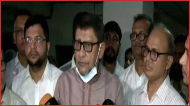 হাসপাতালে অনিয়ম ও দুর্নীতির বিরুদ্ধে কঠোর হুঁশিয়ারি স্বাস্থ্যমন্ত্রীর
