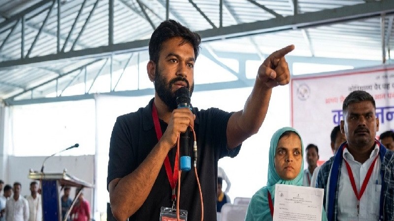 ভোটার তালিকা ও বেকারত্ব নিয়ে মোদি সরকারের চ্যালেঞ্জ দীপকে