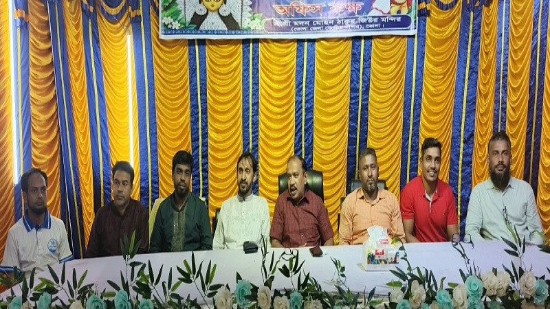 ভোলার বিভিন্ন পূজামণ্ডপ ঘুরে দেখলেন এনসিপি নেতারা